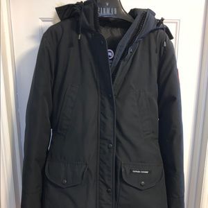 Canada Goose Womens Jacket/Parka